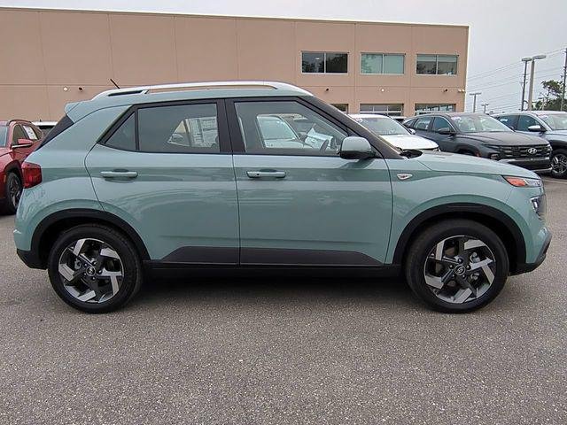 New 2026 Green Hyundai SEL image 4