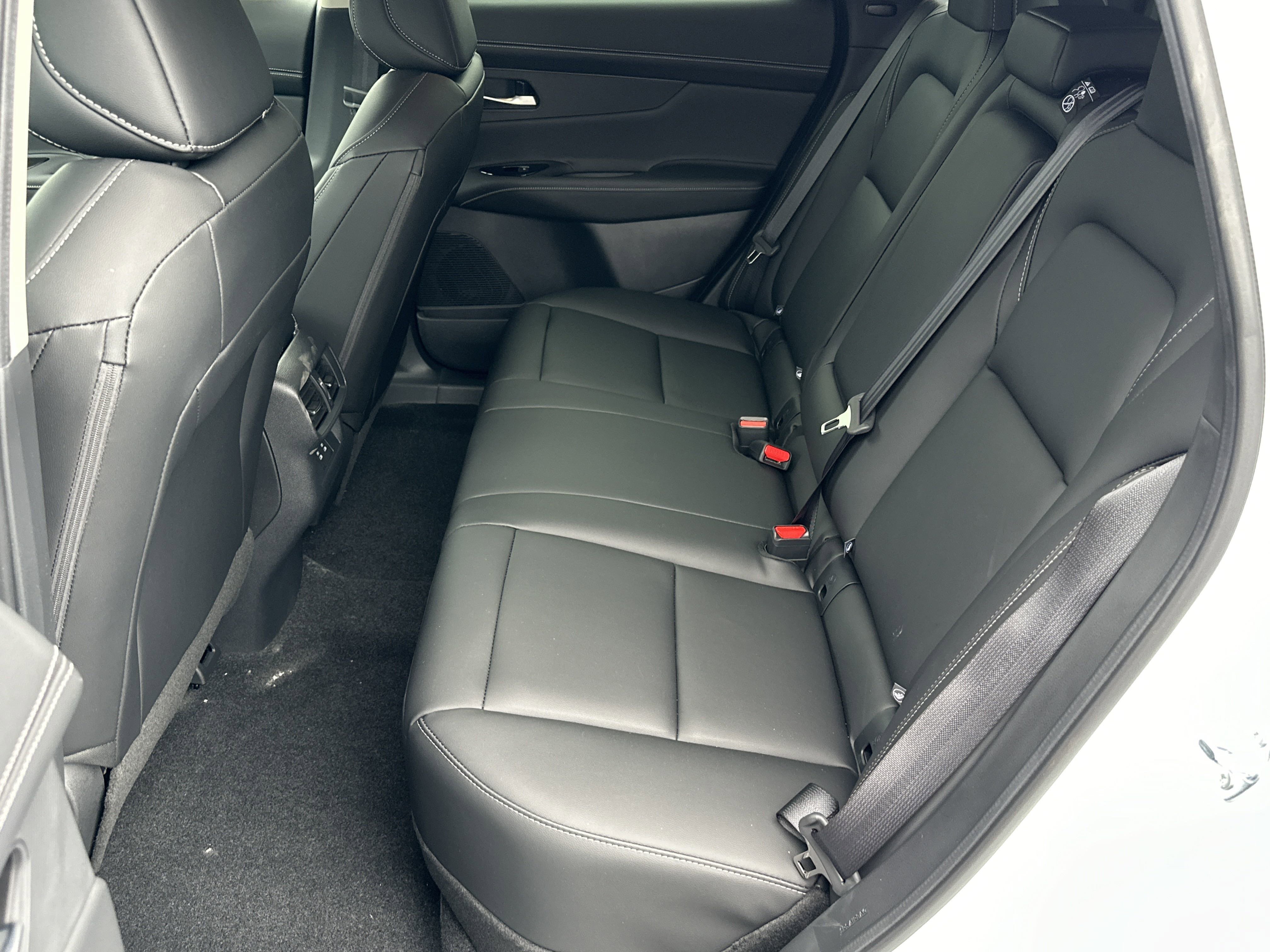 2025 Nissan Murano SL - Photo 23