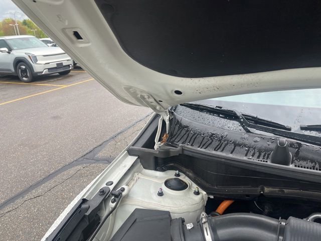 Certified Used 2023 Snow White Pearl Kia EX image 21
