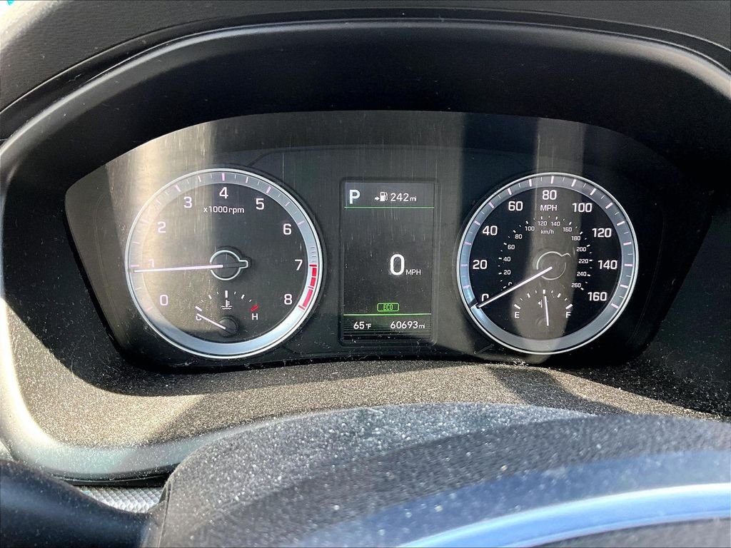 Used 2018 Red Hyundai SEL image 8