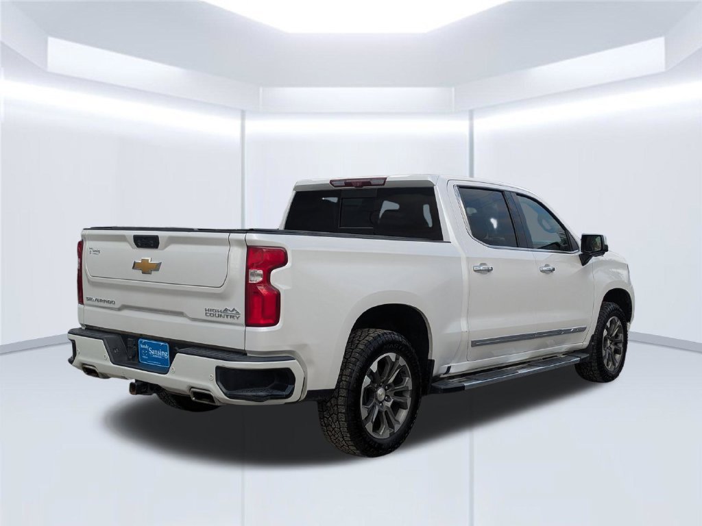 Used 2023 IRIDESCENT PEARL TRICOAT Chevrolet High Country image 6