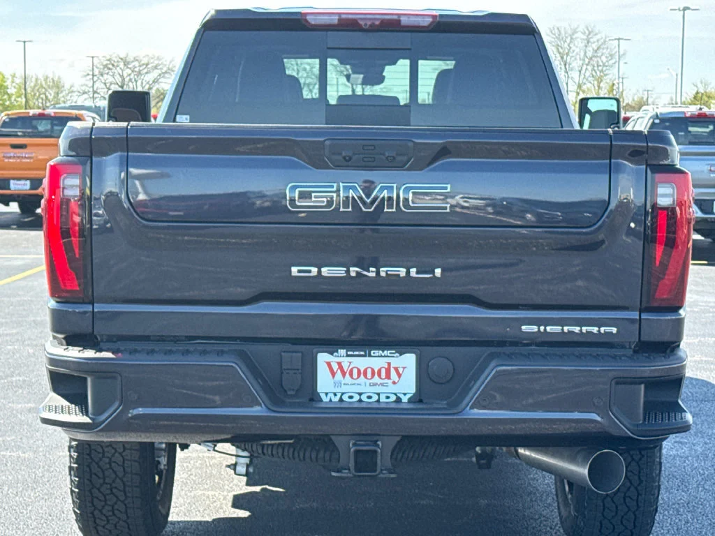 2026 GMC Sierra 2500HD Denali Ultimate - Photo 8