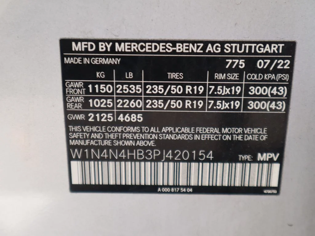 Used 2023 Silver Mercedes-Benz GLA 250 image 21
