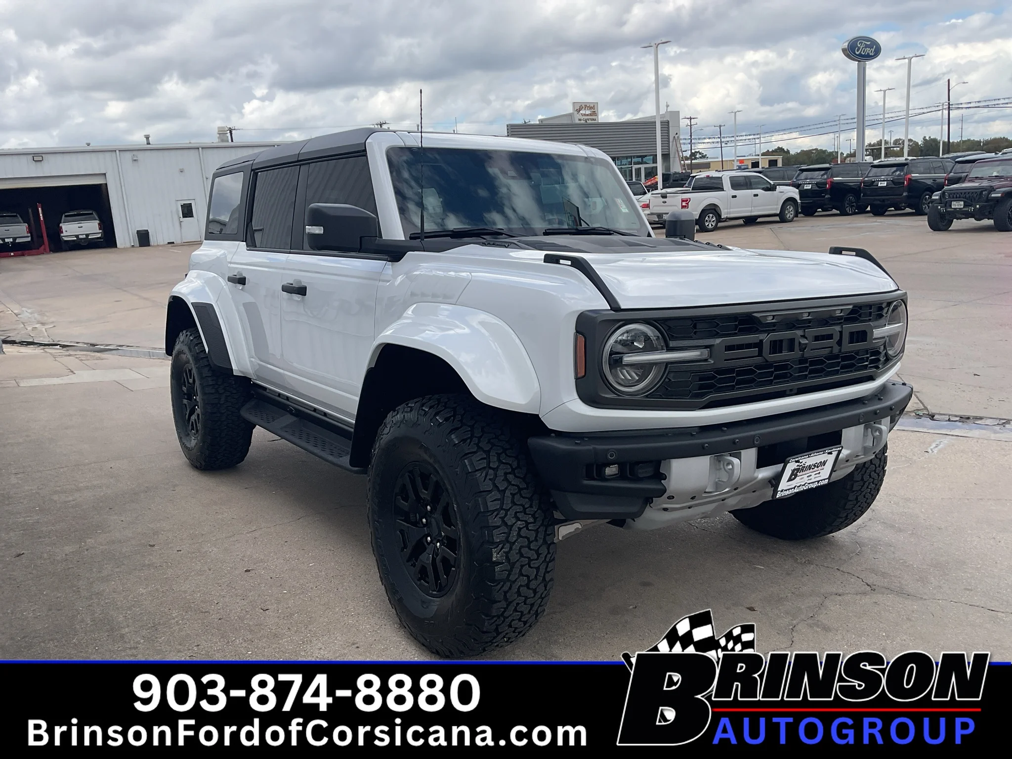 Used 2025 Oxford White Ford Raptor image 3