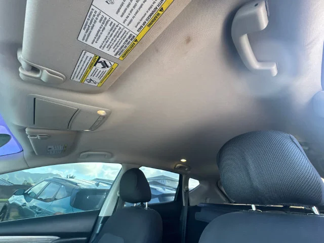 Used 2018 Silver Nissan SV image 14