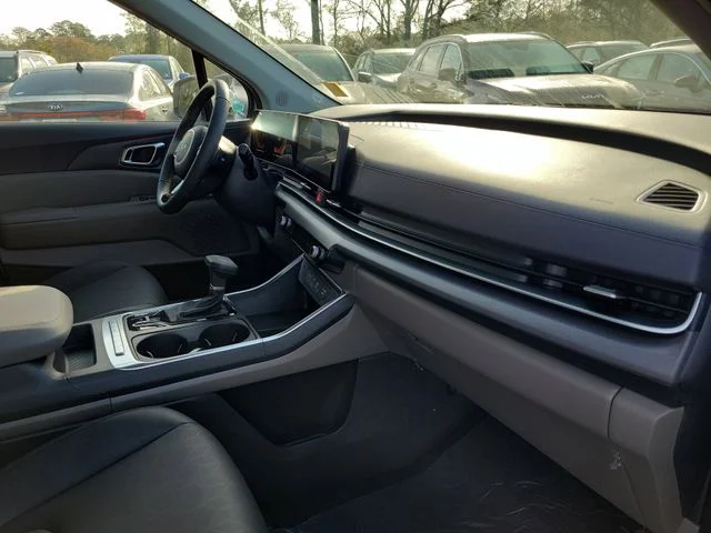 New 2026 Ivory Silver Kia EX image 33