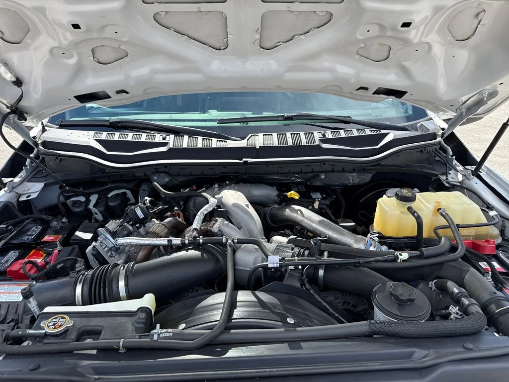 Used 2021 White Ford Platinum image 35