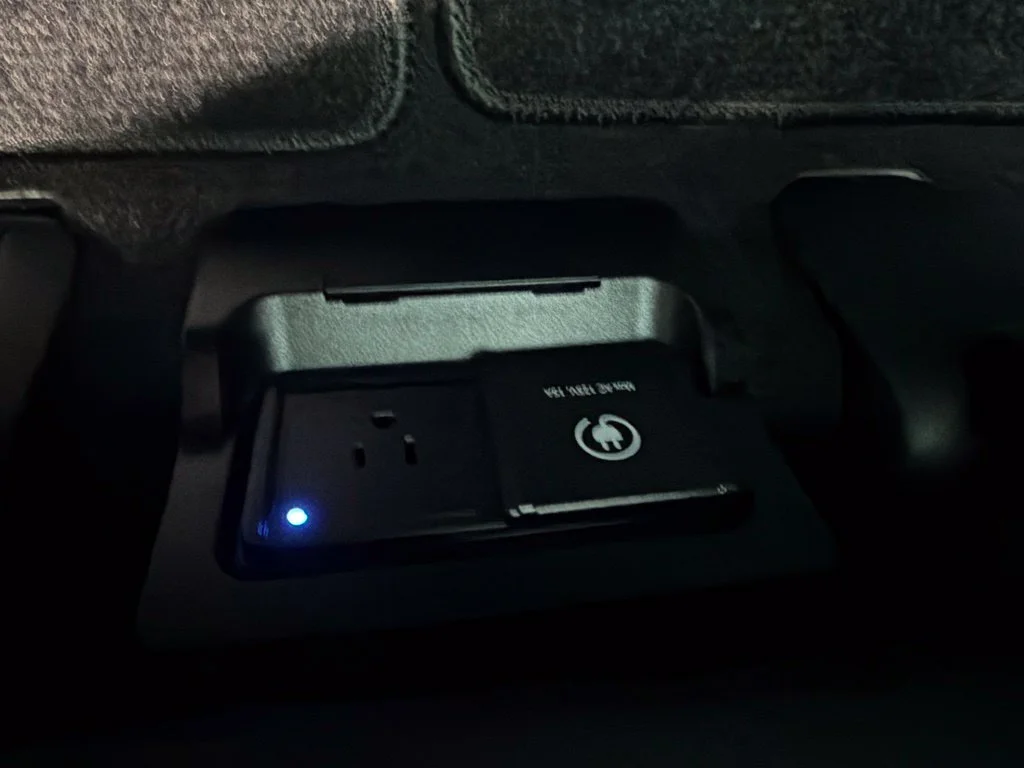 New 2027 Abyss Black Hyundai Limited image 19