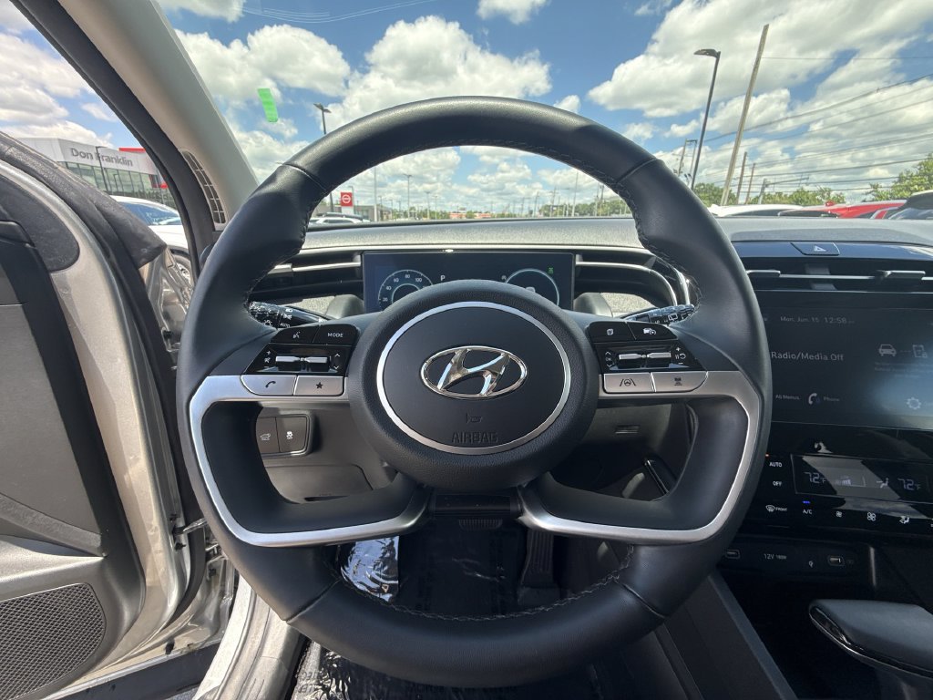 Used 2023 Silver Hyundai SEL image 14