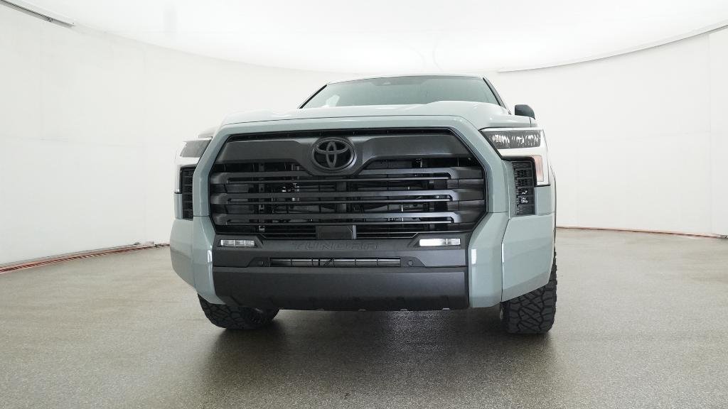 New 2026 Lunar Rock Toyota SR5 image 16