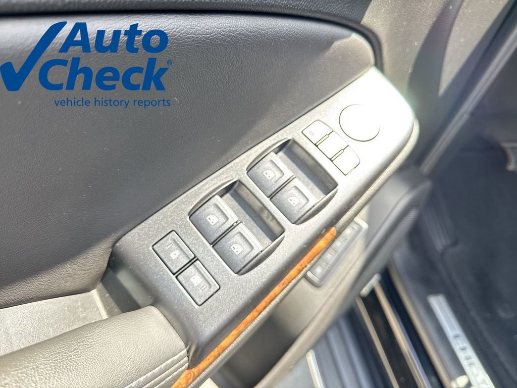 Used 2019 Black Chevrolet Premier image 15