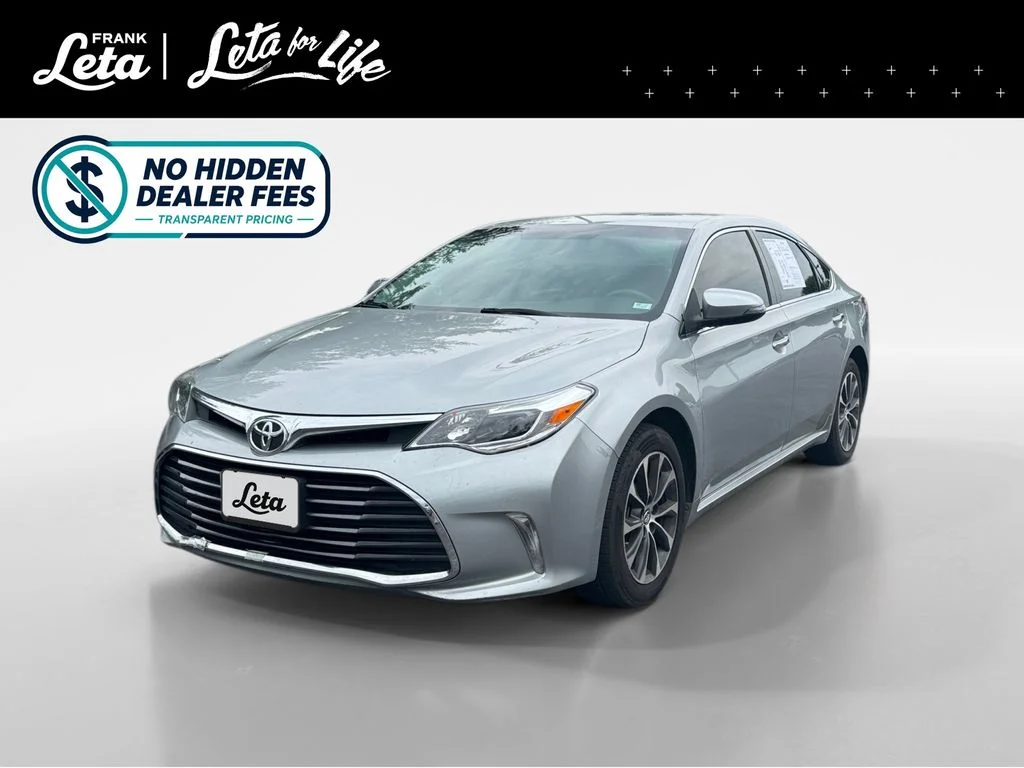 2016 Toyota Avalon XLE's photo