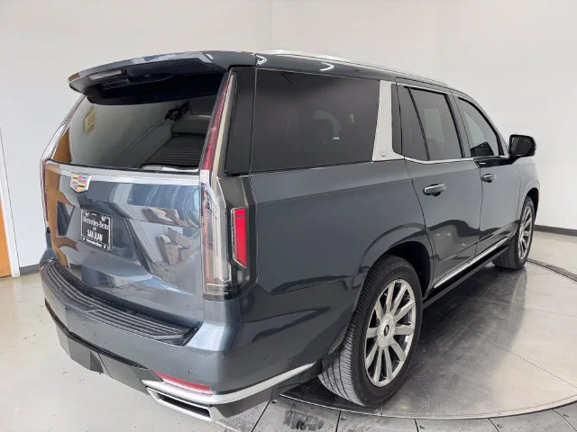 Used 2021 Shadow Metallic Cadillac Premium Luxury Platinum image 32