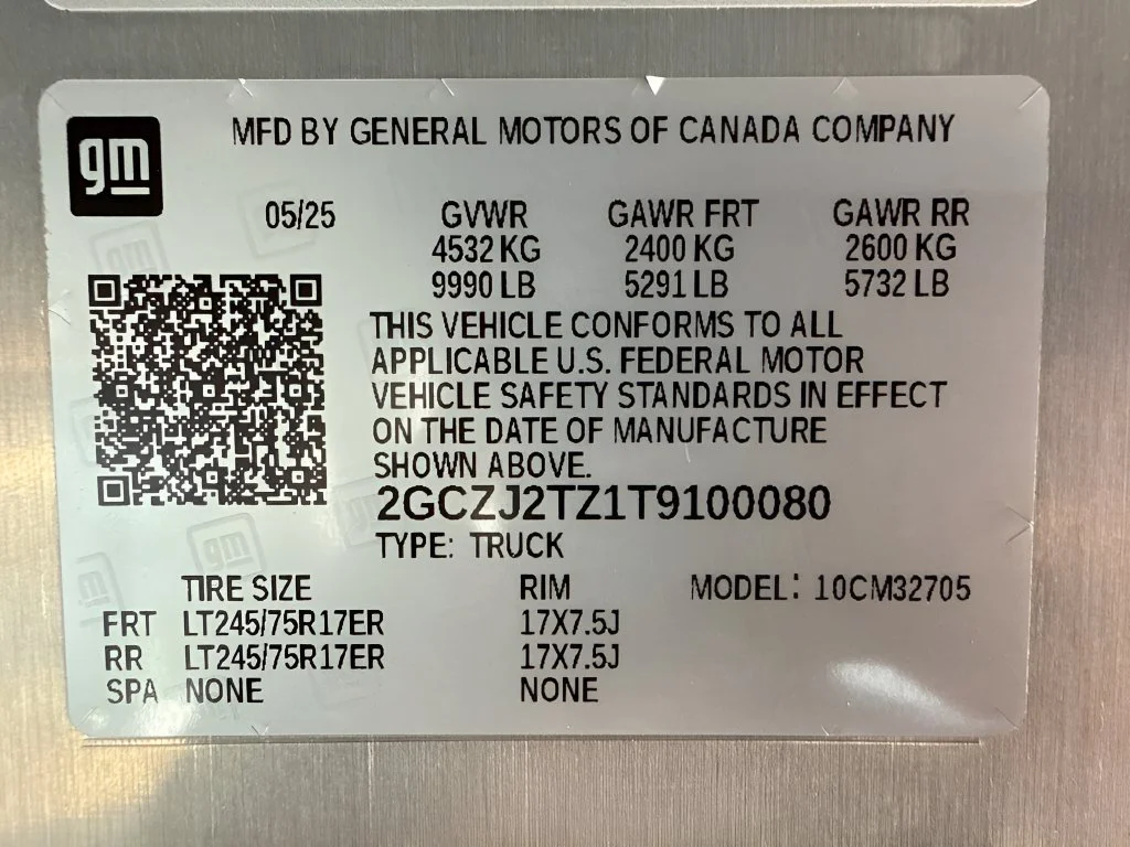 Used 2026 White Chevrolet 400 image 34