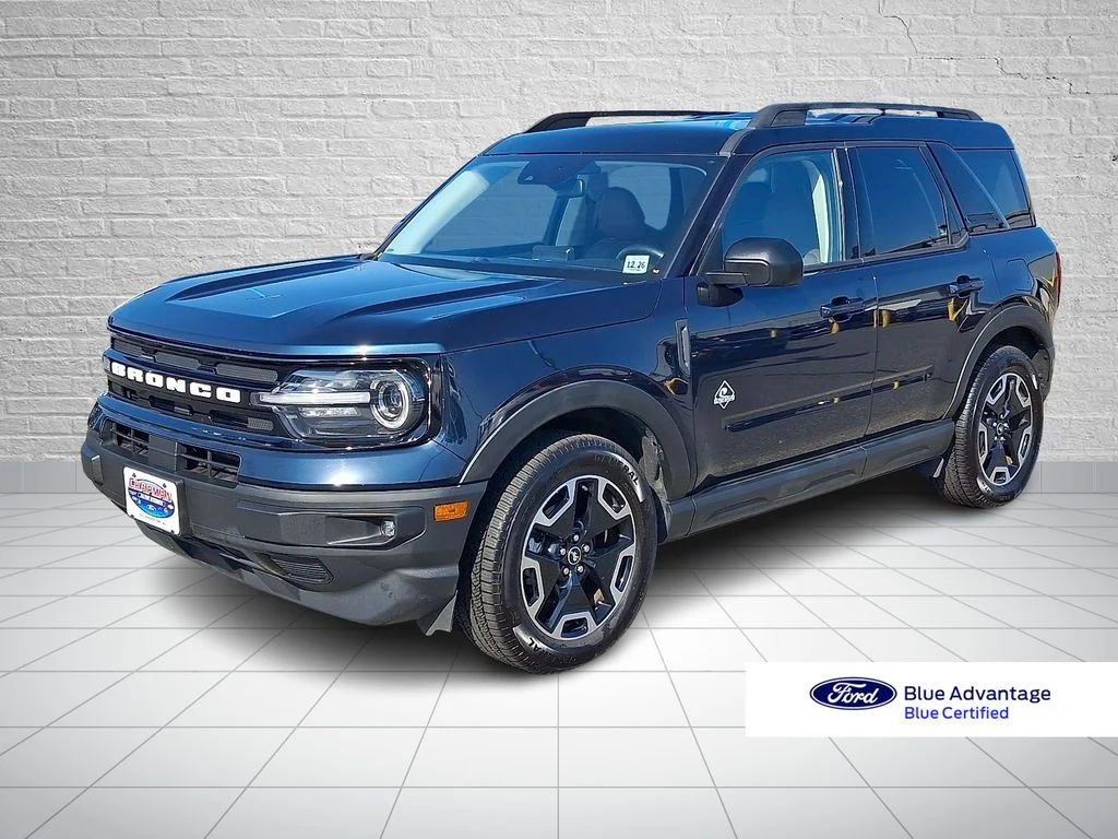 Used 2021 Alto Blue Metallic Tinted Clearcoat Ford Outer Banks image 1