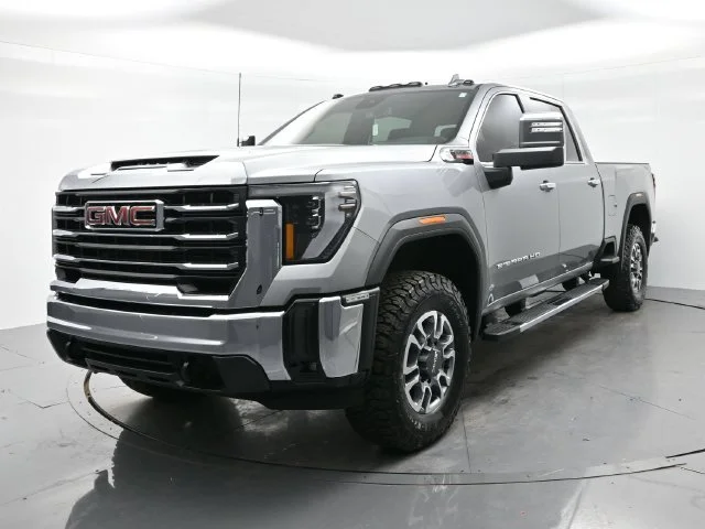 Used 2026 Sterling Metallic GMC SLT image 3