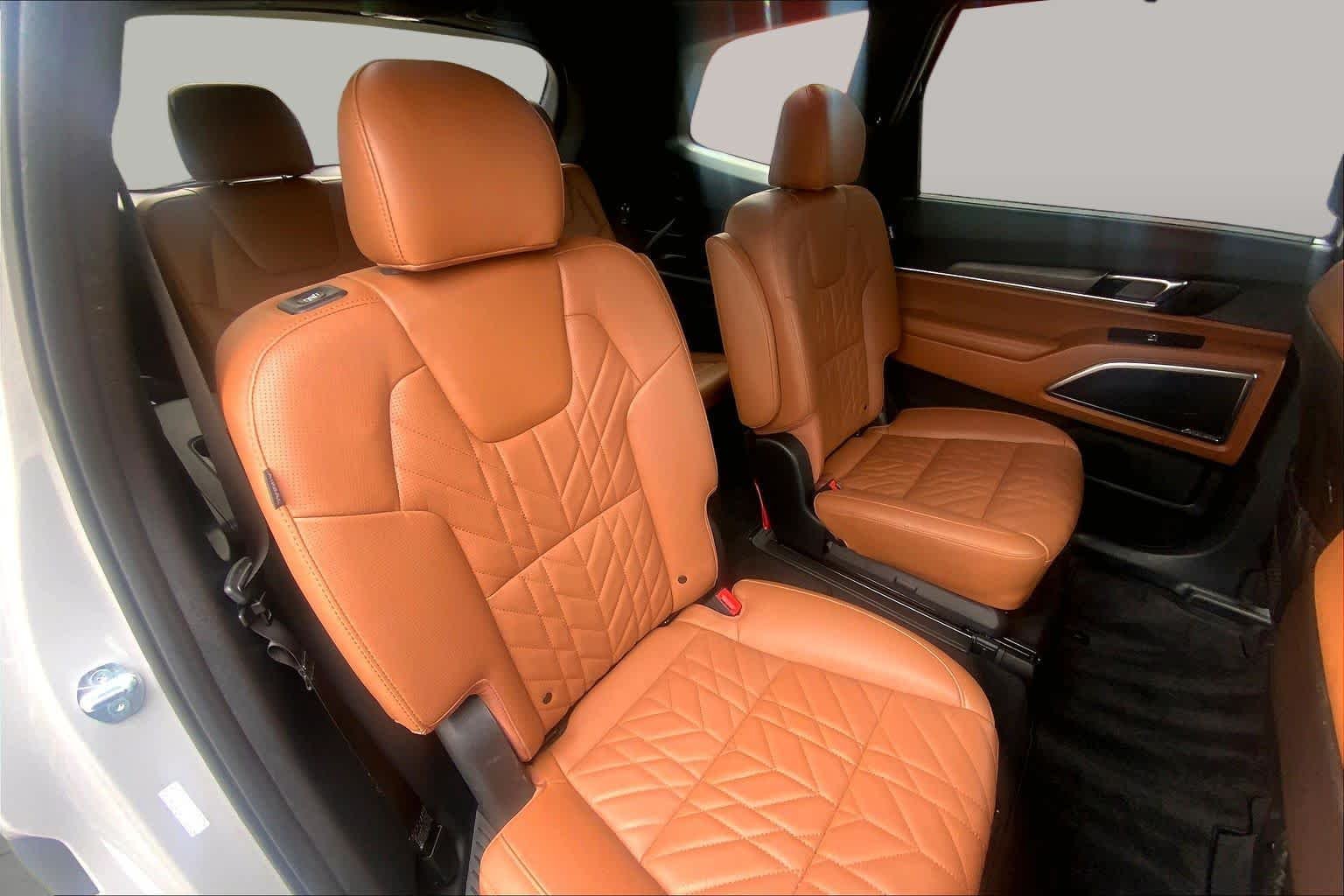 Certified Used 2024 Wolf Gray Kia SX X-Line image 20