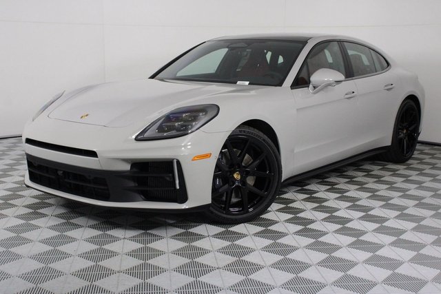 2026 Porsche Panamera RWD