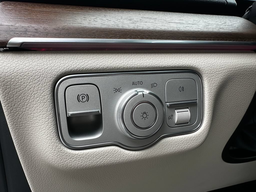 New 2026 Polar White Mercedes-Benz GLE 450 image 33