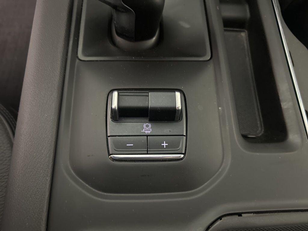 Used 2023 White Frost GMC Denali image 38