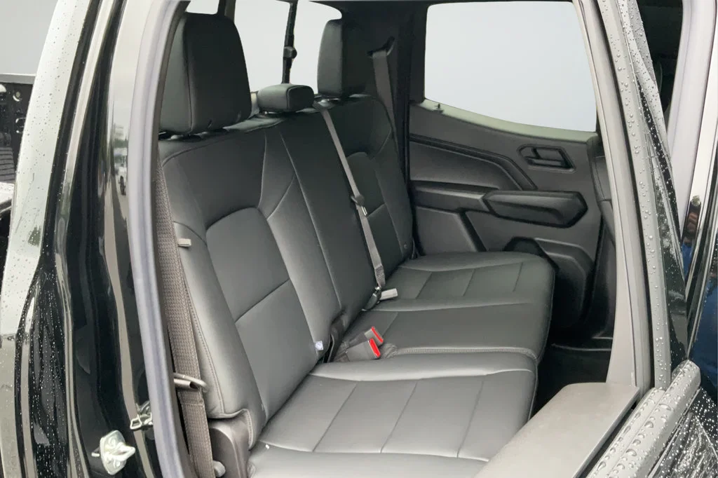 2026 Chevrolet Colorado Work Truck - Photo 18