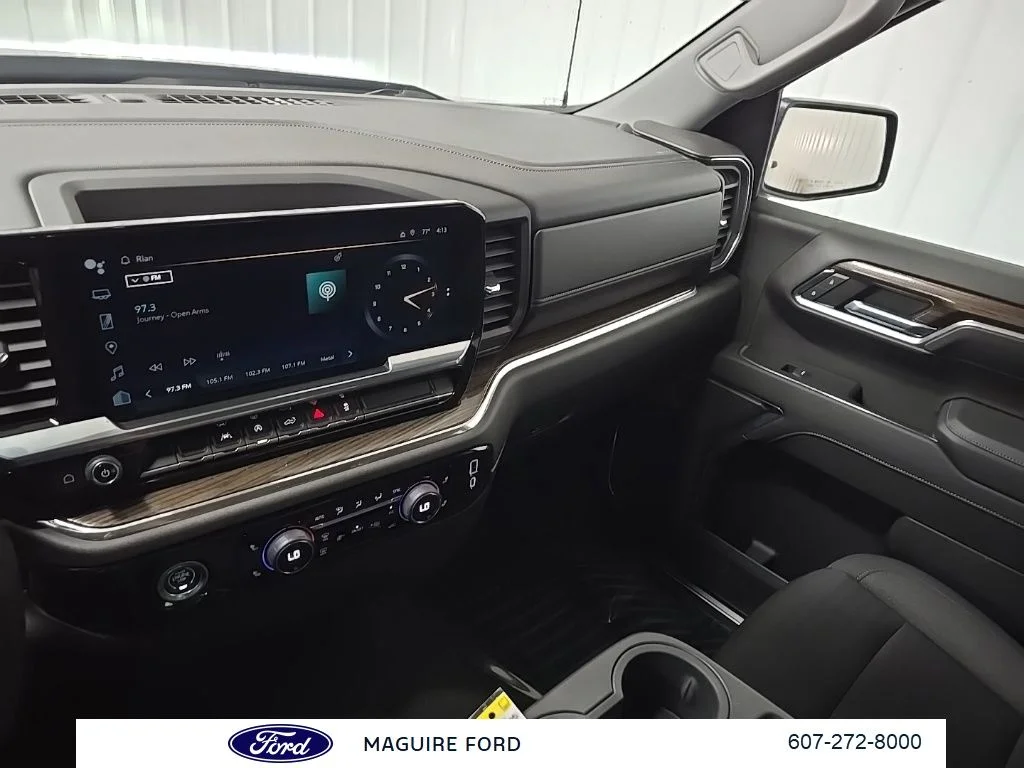 Used 2023 Blue Chevrolet LT image 28