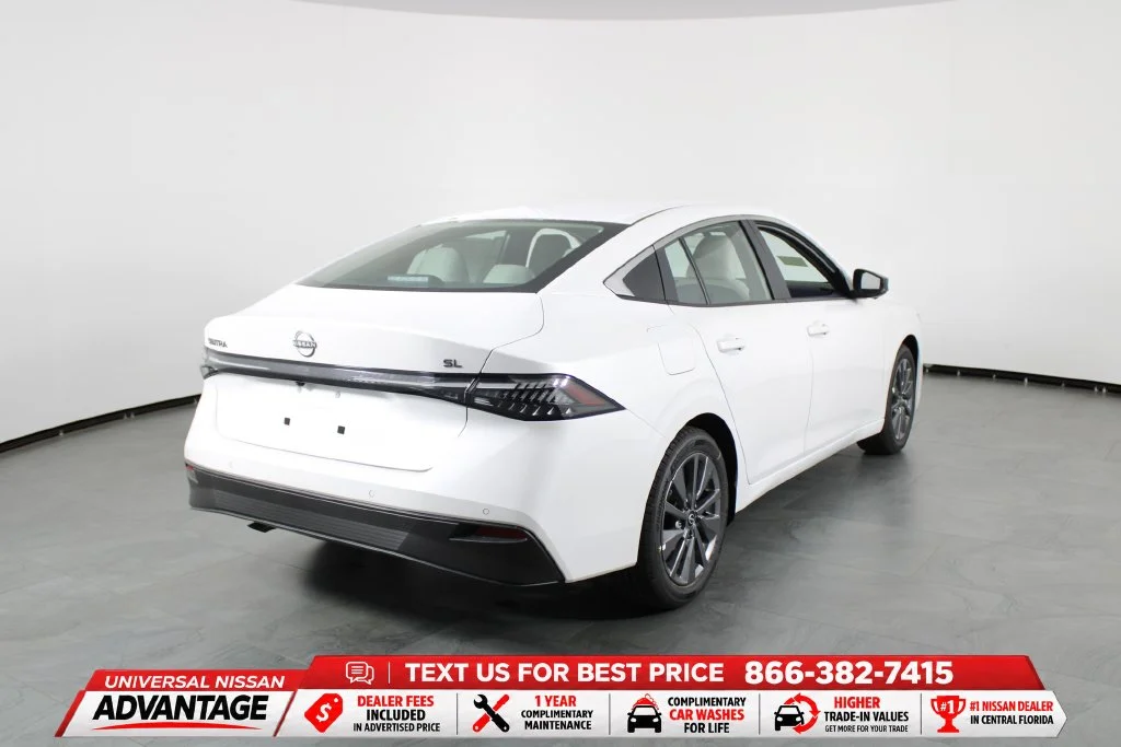 New 2026 Aspen White TriCoat Nissan SL image 13