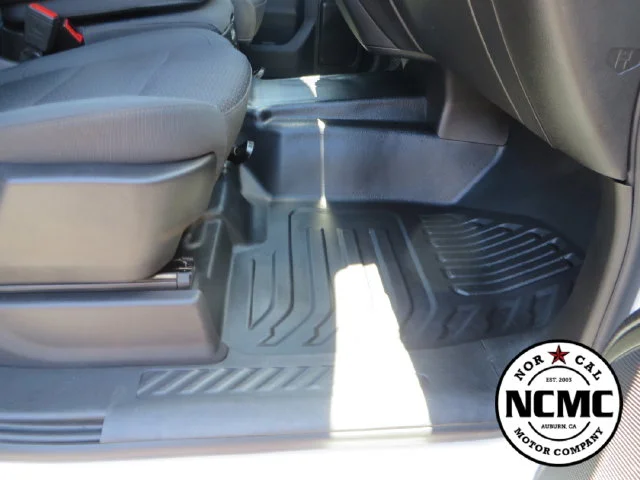 Used 2025 White Chevrolet Work Truck image 46