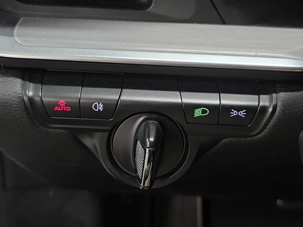 Certified Used 2022  Porsche Carrera image 21
