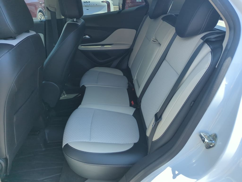 Used 2019 White Buick Sport Touring image 28