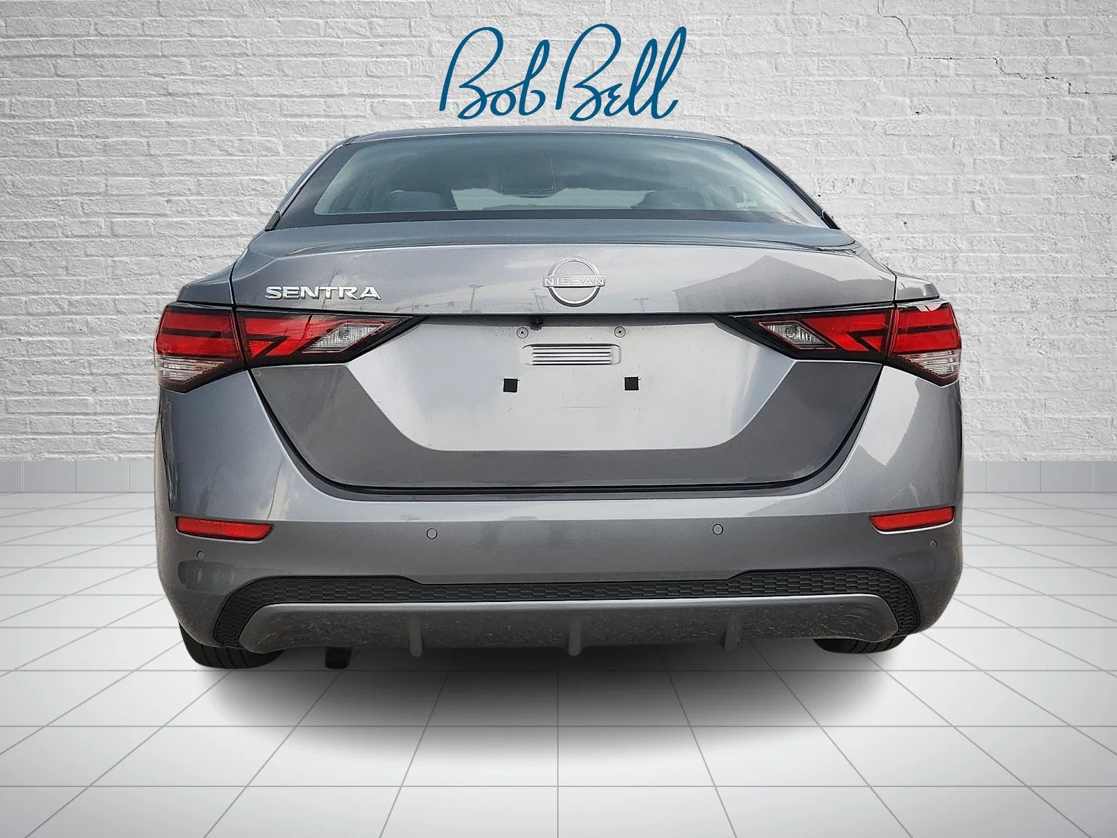 Used 2024 Gray Nissan S image 5