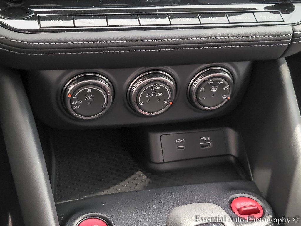2024 Nissan Z NISMO - Photo 12