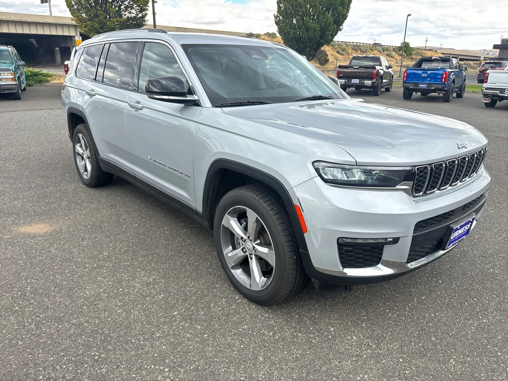 Used 2021 SILVER ZYNITH Jeep Limited image 15