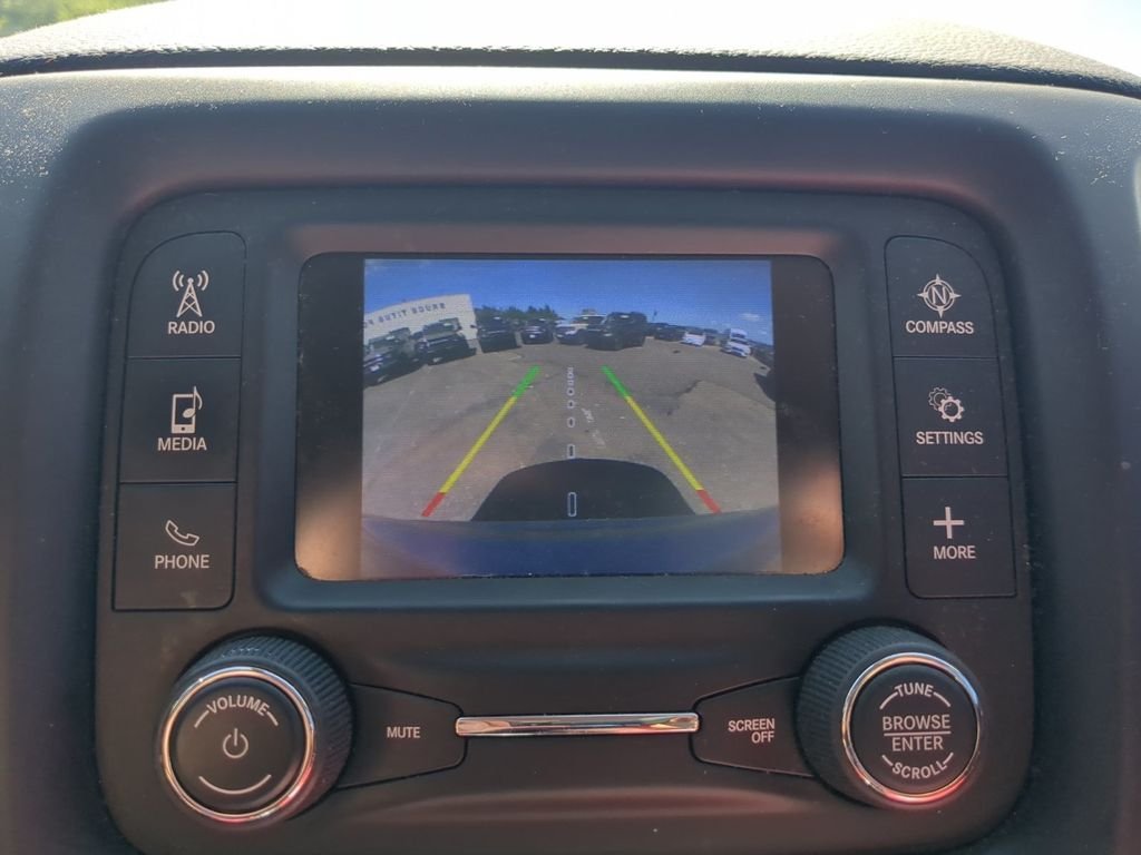 Used 2018 Silver Jeep Sport image 21