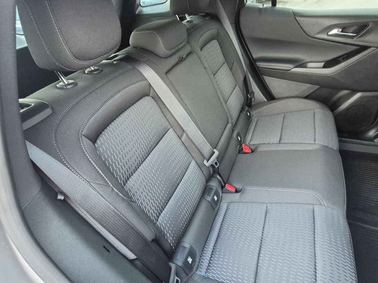 2027 Chevrolet Equinox LT - Photo 26