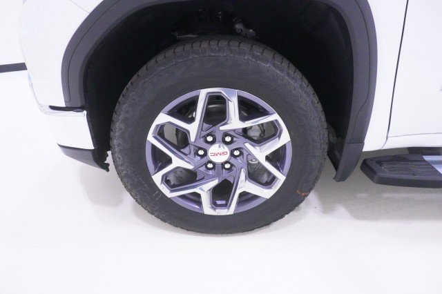 2026 GMC Sierra 1500 SLT - Photo 14