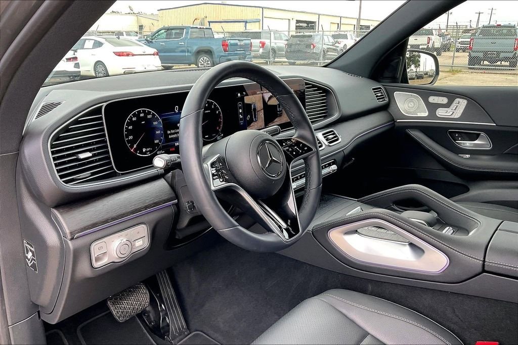 Used 2025 Gray Mercedes-Benz GLE 450 image 14