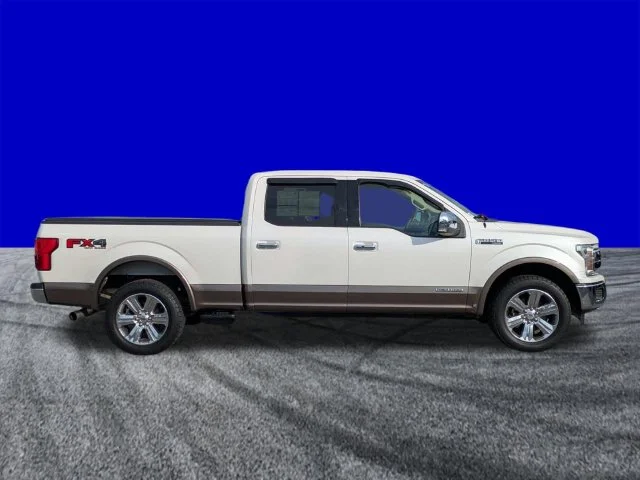Used 2019 White Ford Lariat image 3