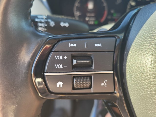 Used 2024  Honda EX-L image 28