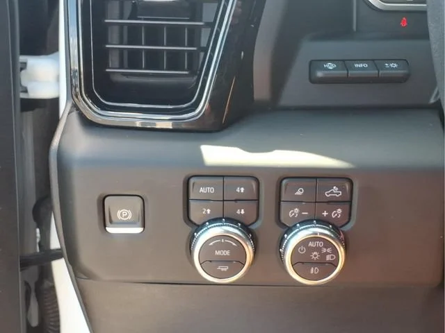 Used 2024 Summit White GMC AT4 image 14