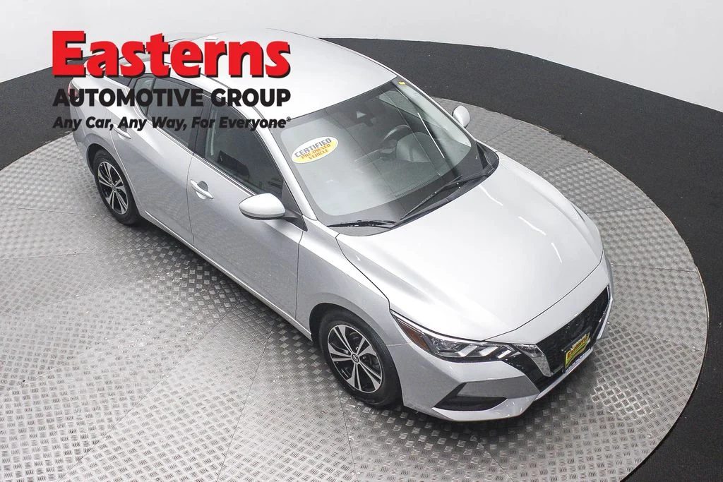 Used 2023 Silver Nissan SV image 3