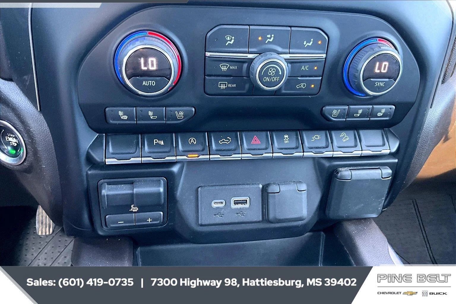 Used 2019 Northsky Blue Metallic Chevrolet LTZ image 24