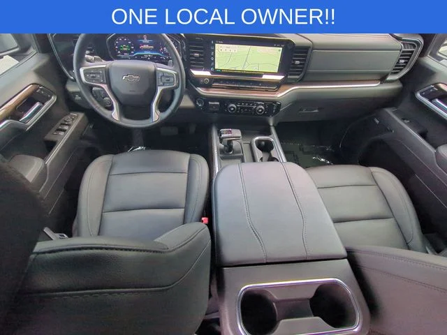 Used 2025 Gray Chevrolet RST image 32