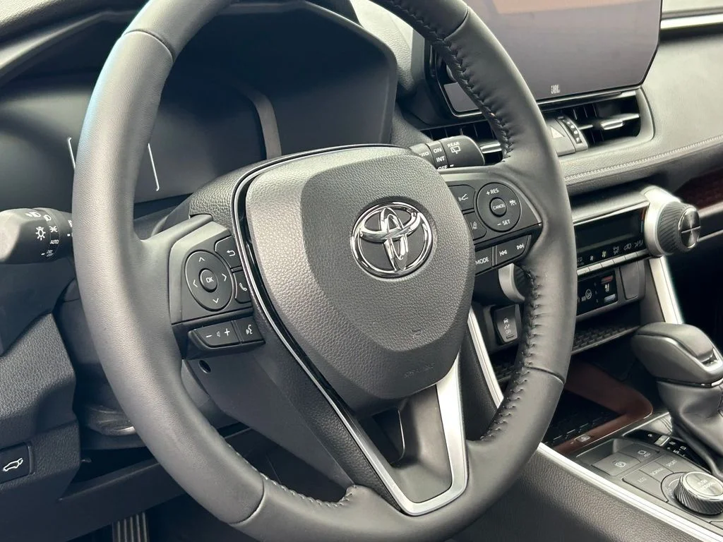 Used 2025 Silver Sky Metallic Toyota Limited image 11