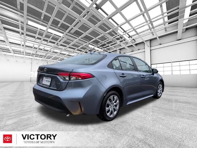 Used 2024  Toyota LE image 4