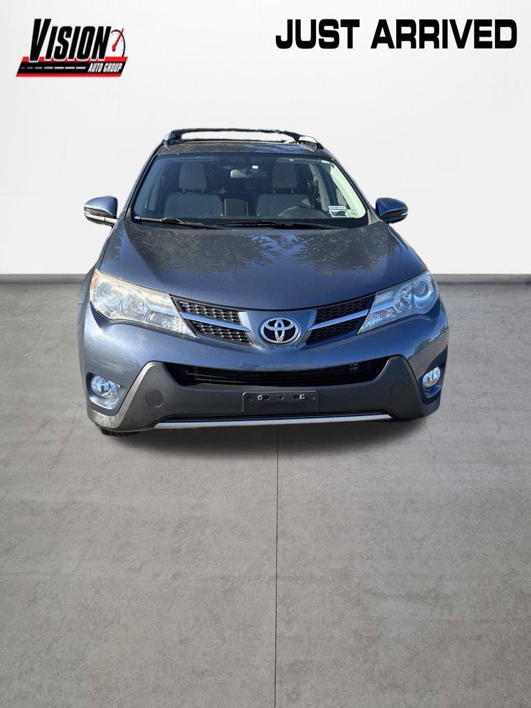 Used 2013 Blue Toyota XLE image 8