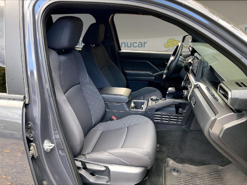 Used 2024 Underground Toyota SR5 image 11