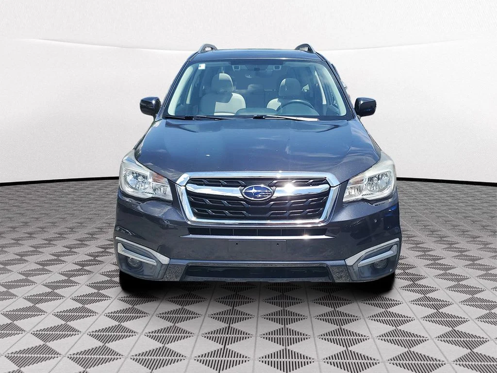 Used 2017 Gray Subaru 2.5i Premium image 2