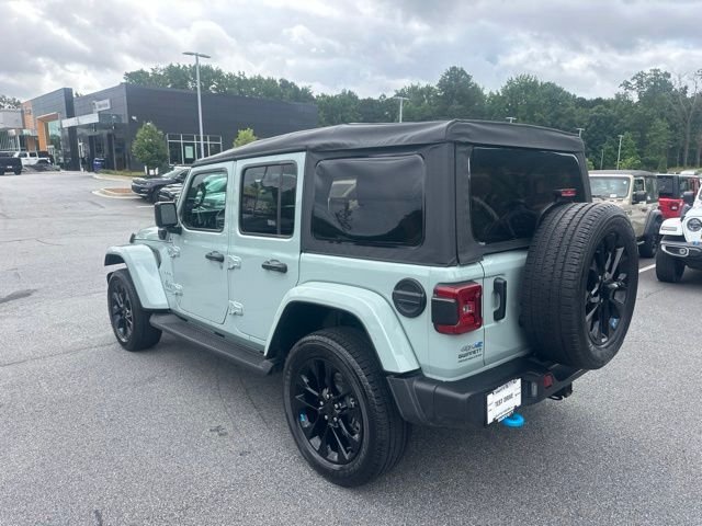 Used 2023  Jeep Sahara 4xe image 5