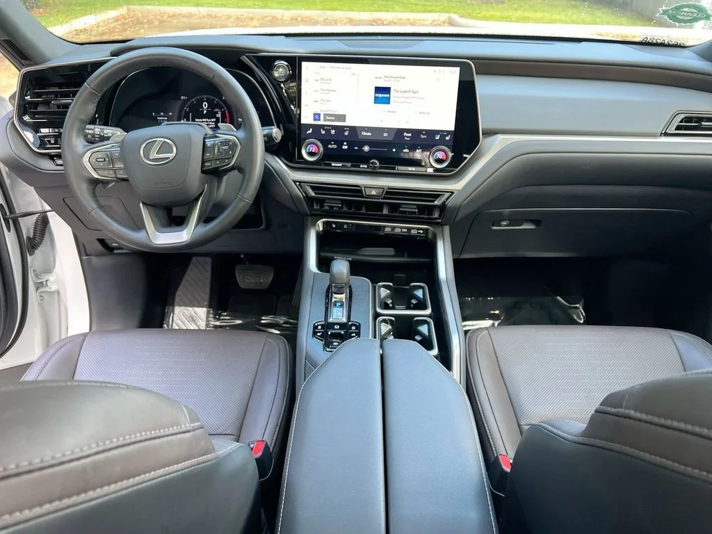 2025 Lexus TX Premium - Photo 21